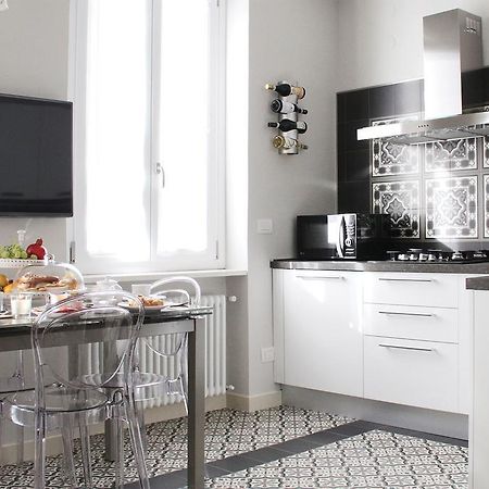 - Home Sweet Langhe - Room 51 Alba  Buitenkant foto